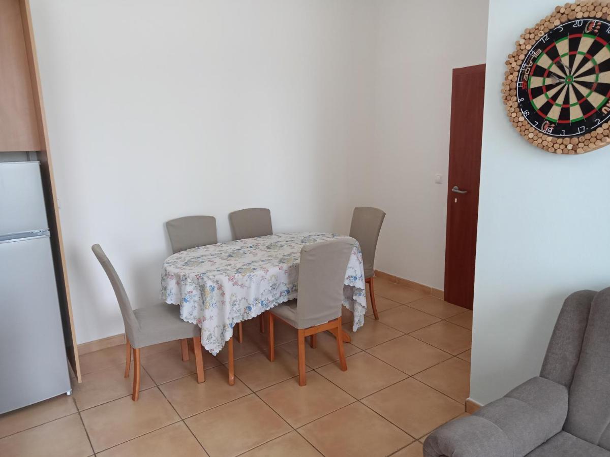 Apartman Mara Laurana Esterno foto