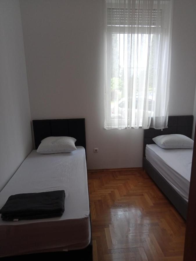 Apartman Mara Laurana Esterno foto
